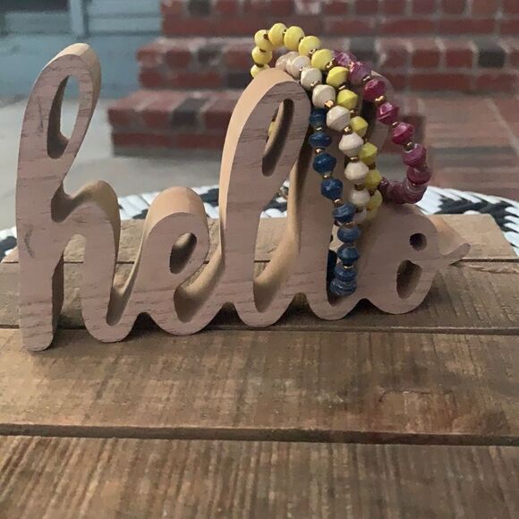 NWT 31 Bits Set of 4 Daphne Bracelets - Picture 4 of 4